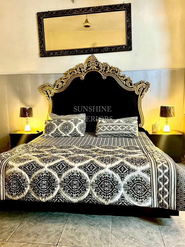 Latest Design Black And Golden Crown Bed with Side Tables