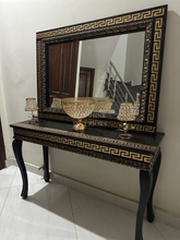 Luxury Wooden Black and Golden Console with Mirror